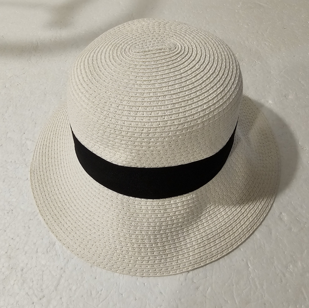 Sun Hat - Picture 2 of 5